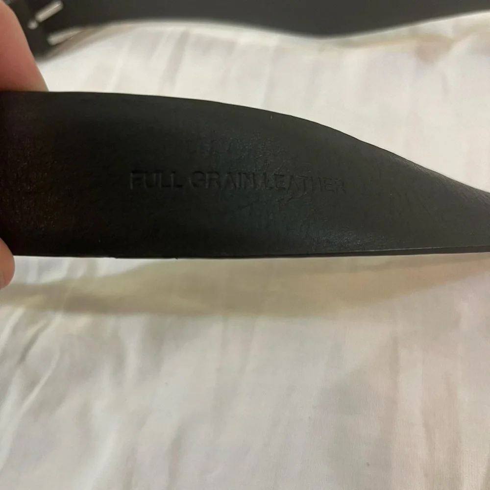 Jos. A. Bank Black Leather Belt with Silver‎ Buckle NWT